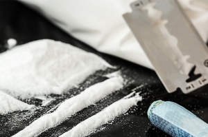Consumo concomitante de álcool e cocaína: diferenças nos padrões de uso e problemas relacionados entre usuários de crack e usuários de cocaína em pó